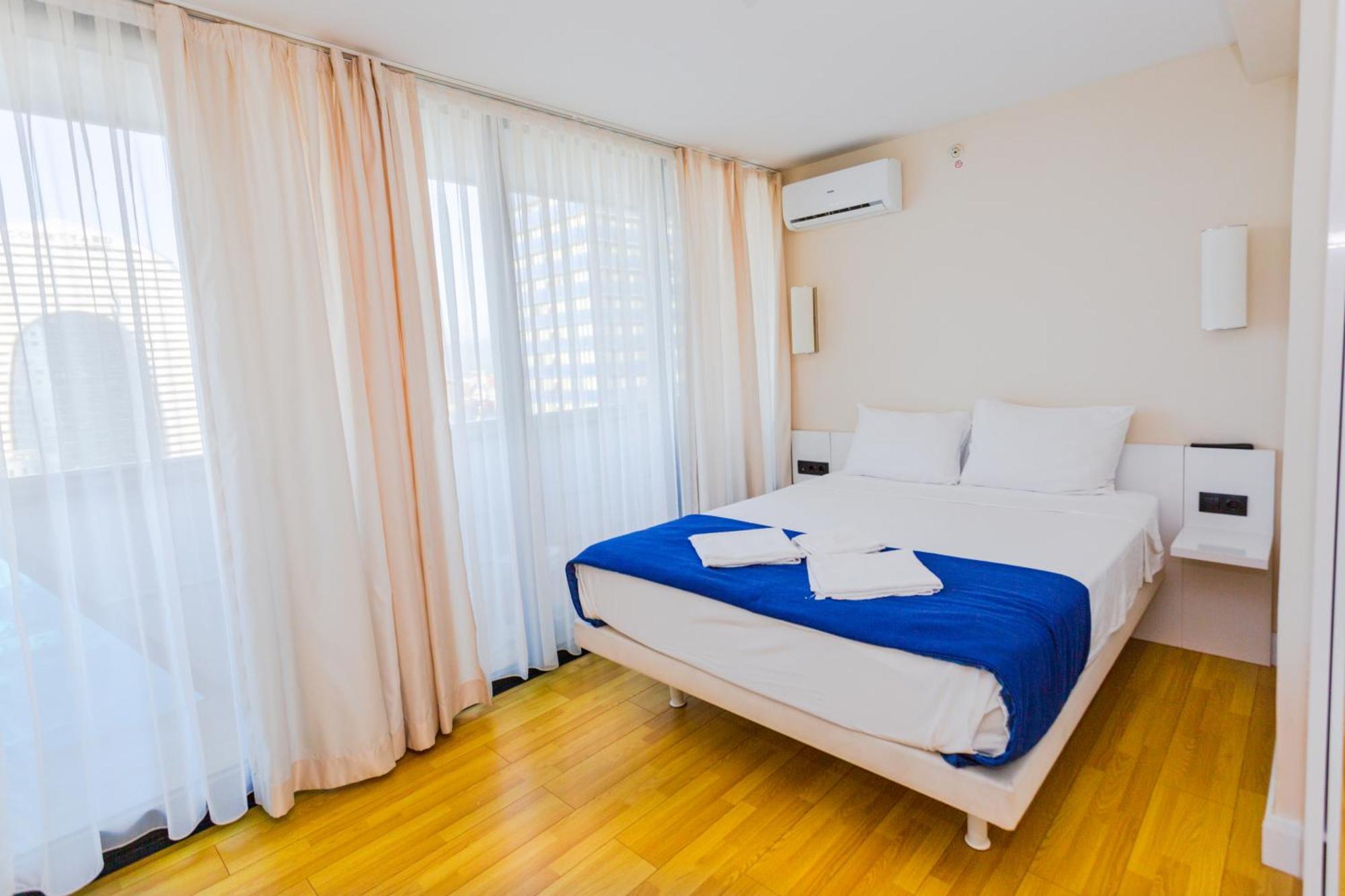 Sea Side Apartments In Orbi City Batumi Exterior photo
